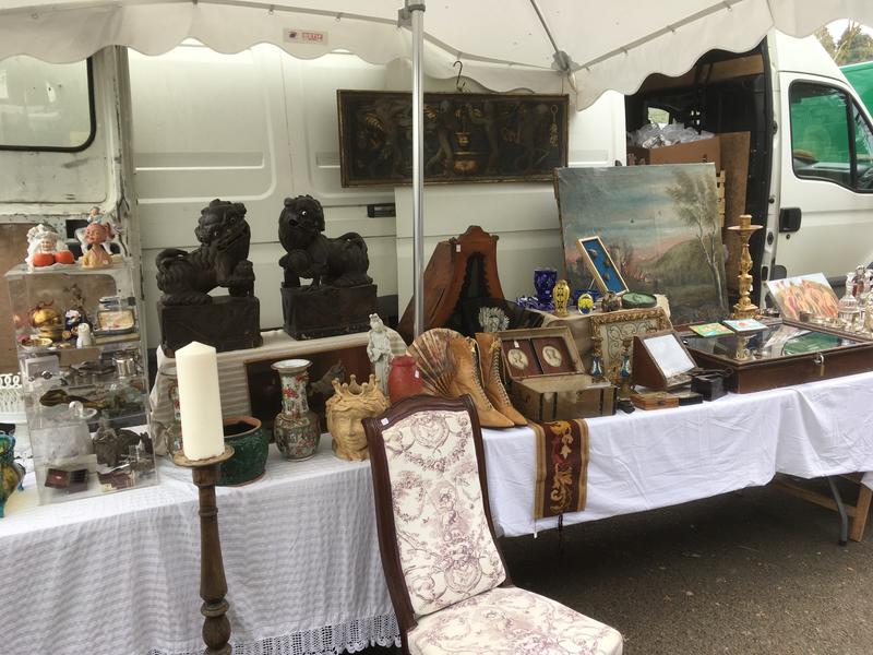 Brocante mensuelle Chauvigny (86300) 10 Avril 2022, 08 Mai 2022