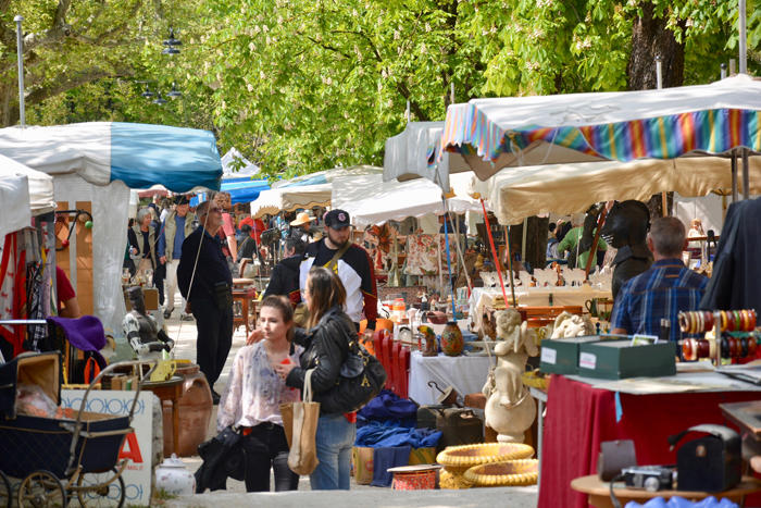 Grande Foire aux Antiquités et à la Brocante de Barjac - 30430 - Du 13