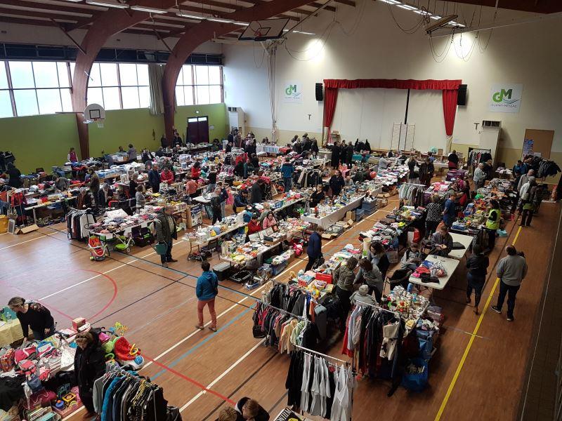 Vide Grenier à Guipry Messac - Guipry-Messac (35480) - Vide Grenier 49 Ce Week-end